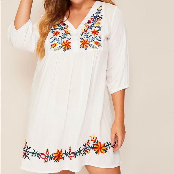 PLUS FLORAL EMBROIDERED V-NECK BOHO STYLE DRESS. - Picture 1 of 8